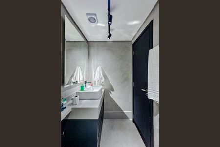 Apartamento à venda com 120m², 2 quartos e 2 vagasBanheiro da Suíte 2