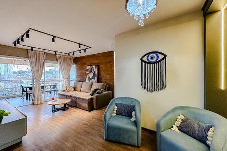 Apartamento à venda com 120m², 2 quartos e 2 vagasSala