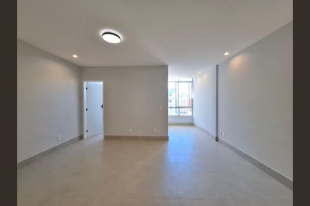 Sala de apartamento para alugar com 1 quarto, 56m² em Lapa, Rio de Janeiro