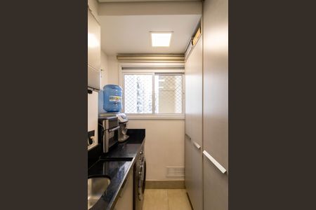Apartamento à venda com 83m², 2 quartos e 1 vagaÁrea de Serviço