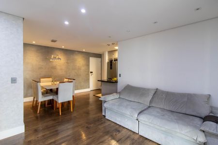 Apartamento à venda com 83m², 2 quartos e 1 vagaSala