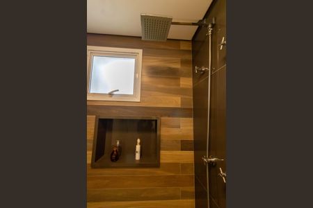 Apartamento à venda com 83m², 2 quartos e 1 vagaBanheiro da Suíte