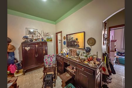 Apartamento à venda com 151m², 4 quartos e sem vagaSala