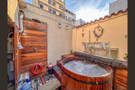 Apartamento à venda com 151m², 4 quartos e sem vagaÁrea Externa