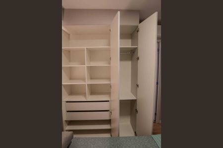 Quarto de kitnet/studio à venda com 1 quarto, 25m² em Vila Butantã, São Paulo