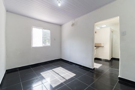 Quarto de casa para alugar com 1 quarto, 30m² em Vila Nair, São Paulo