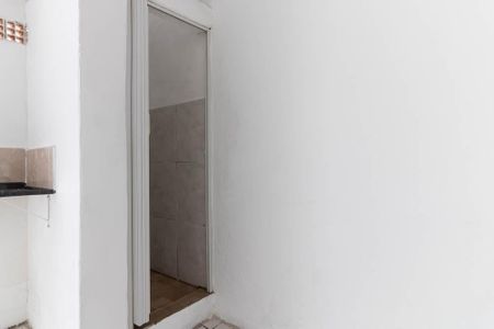 Banheiro  de casa para alugar com 1 quarto, 30m² em Vila Nair, São Paulo