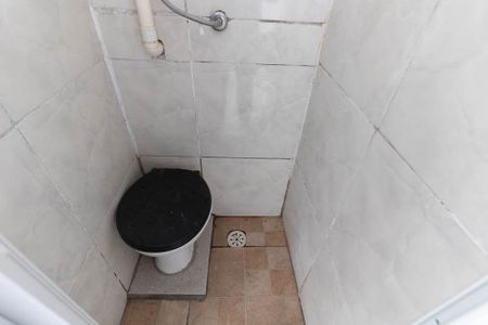Banheiro  de casa para alugar com 1 quarto, 30m² em Vila Nair, São Paulo
