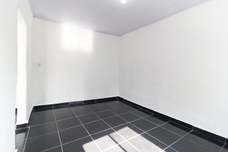 Quarto de casa para alugar com 1 quarto, 30m² em Vila Nair, São Paulo