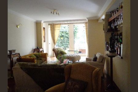 Casa à venda com 3 quartos, 380m² em Campo Belo, São Paulo