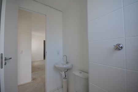 Apartamento para alugar com 45m², 2 quartos e sem vagaBanheiro