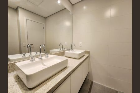 Apartamento à venda com 83m², 2 quartos e 1 vagaBanheiro da Suíte