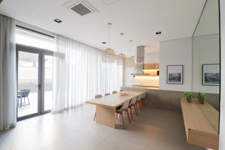 Apartamento à venda com 150m², 3 quartos e 2 vagasÁrea comum - Salão de festas