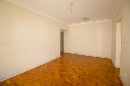 Apartamento à venda com 86m², 2 quartos e sem vagaSala