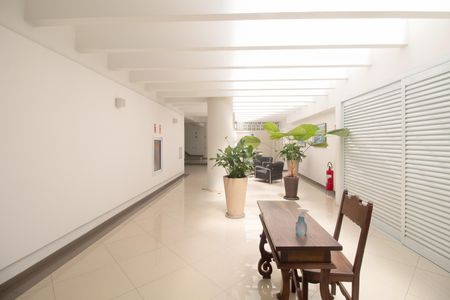 Apartamento à venda com 86m², 2 quartos e sem vagaÁrea comum