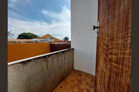 Casa à venda com 270m², 3 quartos e 3 vagasSala 1° Andar
