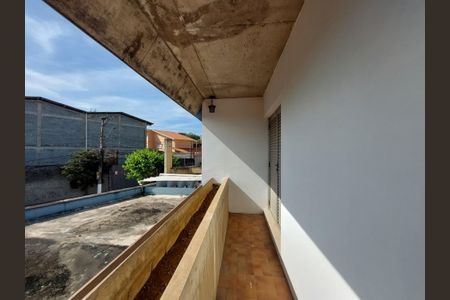 Casa à venda com 270m², 3 quartos e 3 vagasSuíte 3