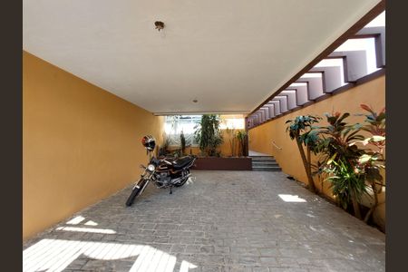 Casa à venda com 270m², 3 quartos e 3 vagasGaragem
