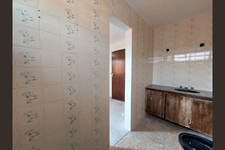 Casa à venda com 270m², 3 quartos e 3 vagasBanheiro Suíte 1