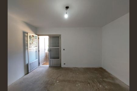 Casa à venda com 270m², 3 quartos e 3 vagasSuíte 2