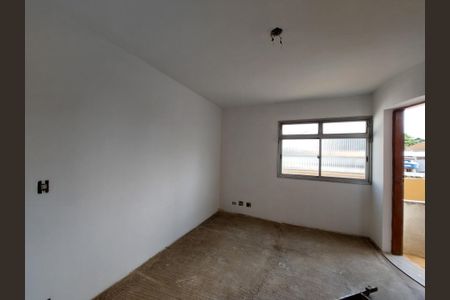 Casa à venda com 270m², 3 quartos e 3 vagasSala 1° Andar