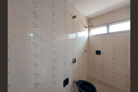 Casa à venda com 270m², 3 quartos e 3 vagasBanheiro Suíte 1
