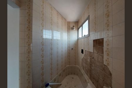 Casa à venda com 270m², 3 quartos e 3 vagasBanheiro Suíte 3