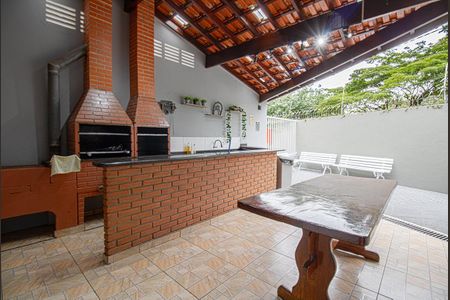 Apartamento à venda com 60m², 2 quartos e 1 vagaÁrea comum