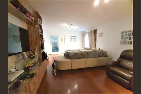 Casa à venda com 5 quartos, 255m² em Jardim do Colegio (Zona Norte), São Paulo