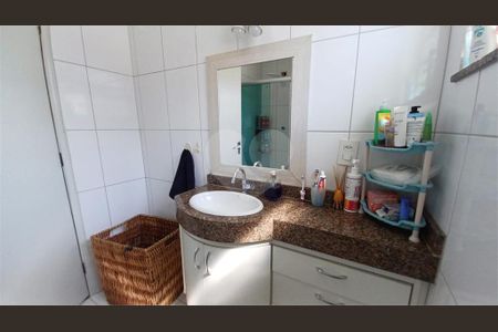 Casa à venda com 5 quartos, 255m² em Jardim do Colegio (Zona Norte), São Paulo