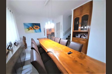 Casa à venda com 5 quartos, 255m² em Jardim do Colegio (Zona Norte), São Paulo