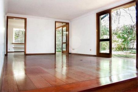 Casa à venda com NaN quartos, m² em Jardim Guedala, São Paulo