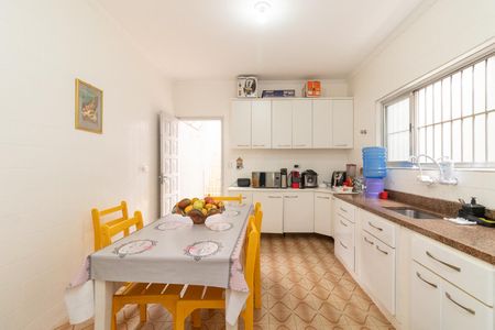 Casa para alugar com 183m², 3 quartos e 4 vagasCozinha