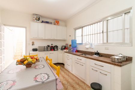 Casa para alugar com 183m², 3 quartos e 4 vagasCozinha