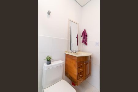 Casa para alugar com 183m², 3 quartos e 4 vagasBanheiro 1