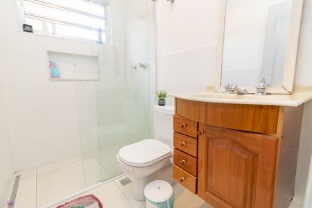 Casa para alugar com 183m², 3 quartos e 4 vagasBanheiro 1