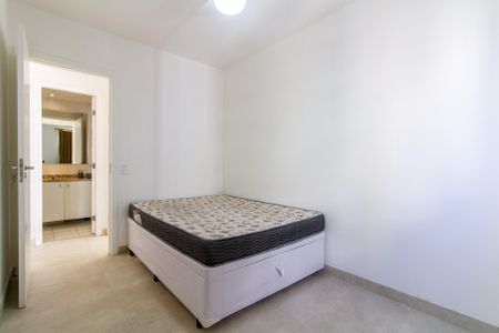 Quarto de apartamento à venda com 2 quartos, 107m² em Santo Amaro, São Paulo