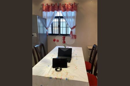 Casa à venda com 3 quartos, 170m² em Vila Pereira Barreto, São Paulo