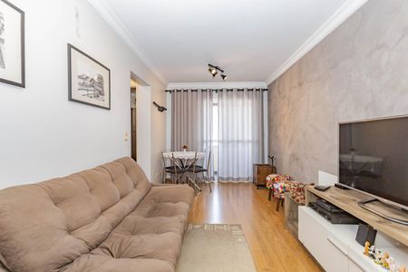 Sala de apartamento à venda com 2 quartos, 64m² em Vila Gumercindo, São Paulo