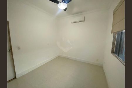 Casa à venda com 2 quartos, 168m² em Penha Circular, Rio de Janeiro