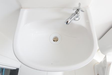 Apartamento para alugar com 48m², 2 quartos e sem vagaBanheiro - Detalhe