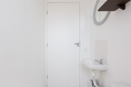 Apartamento para alugar com 48m², 2 quartos e sem vagaBanheiro