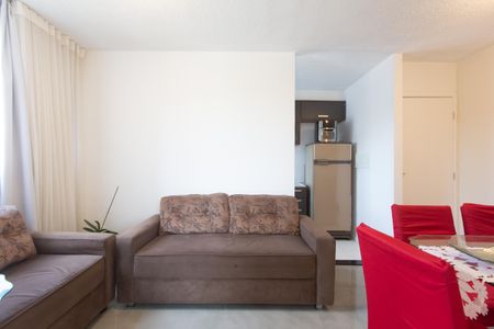 Sala de apartamento para alugar com 2 quartos, 48m² em Fazenda Caguaçu, São Paulo