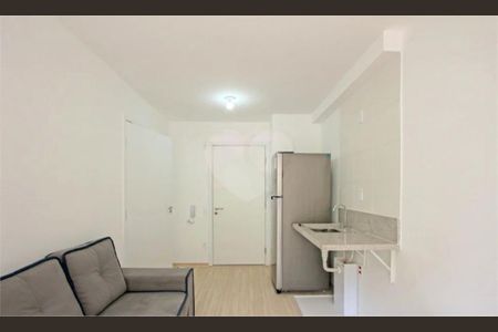Apartamento à venda com 32m², 1 quarto e sem vaga