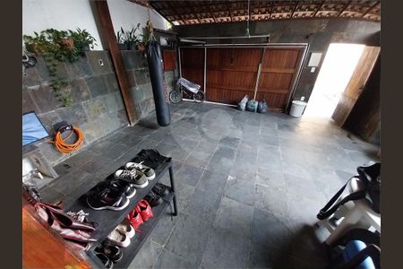 Casa de condomínio à venda com 120m², 4 quartos e 2 vagas