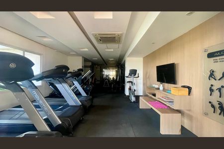 Apartamento à venda com 84m², 3 quartos e 2 vagas Apartamento à venda com 84m², 3 quartos e 2 vagasAcademia