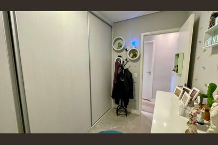 Apartamento à venda com 84m², 3 quartos e 2 vagas Apartamento à venda com 84m², 3 quartos e 2 vagasQuarto 2