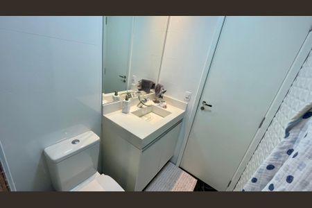 Apartamento à venda com 84m², 3 quartos e 2 vagas Apartamento à venda com 84m², 3 quartos e 2 vagasBanheiro da Suíte