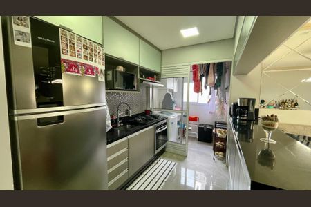 Apartamento à venda com 84m², 3 quartos e 2 vagas Apartamento à venda com 84m², 3 quartos e 2 vagasCozinha