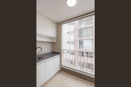 Sacada de apartamento para alugar com 2 quartos, 53m² em Centro, Carapicuíba